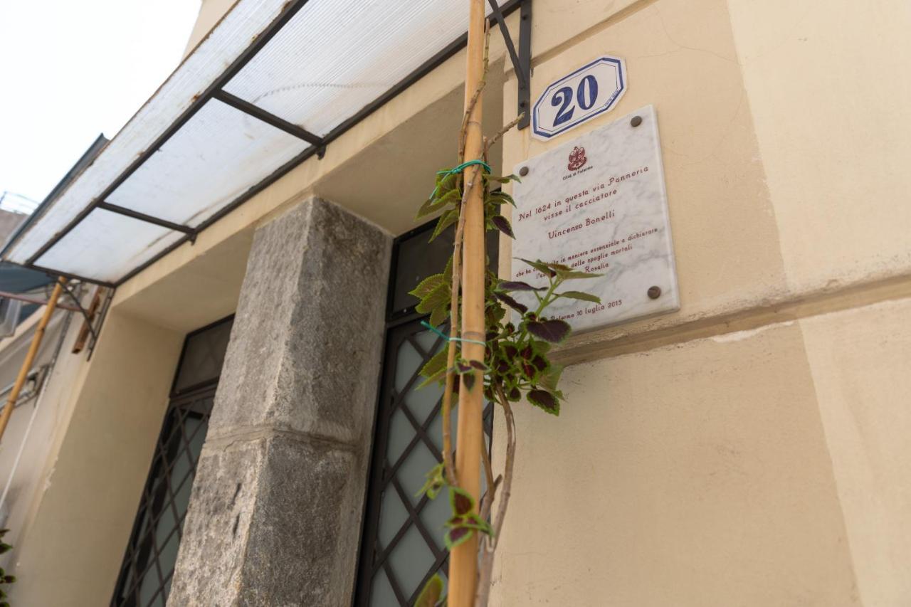 La Casa Del Cacciatore - Alloggio Con Terrazzo Apartment Palermo Bagian luar foto
