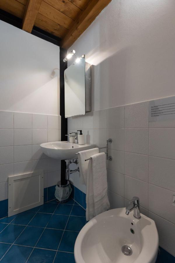 La Casa Del Cacciatore - Alloggio Con Terrazzo Apartment Palermo Bagian luar foto